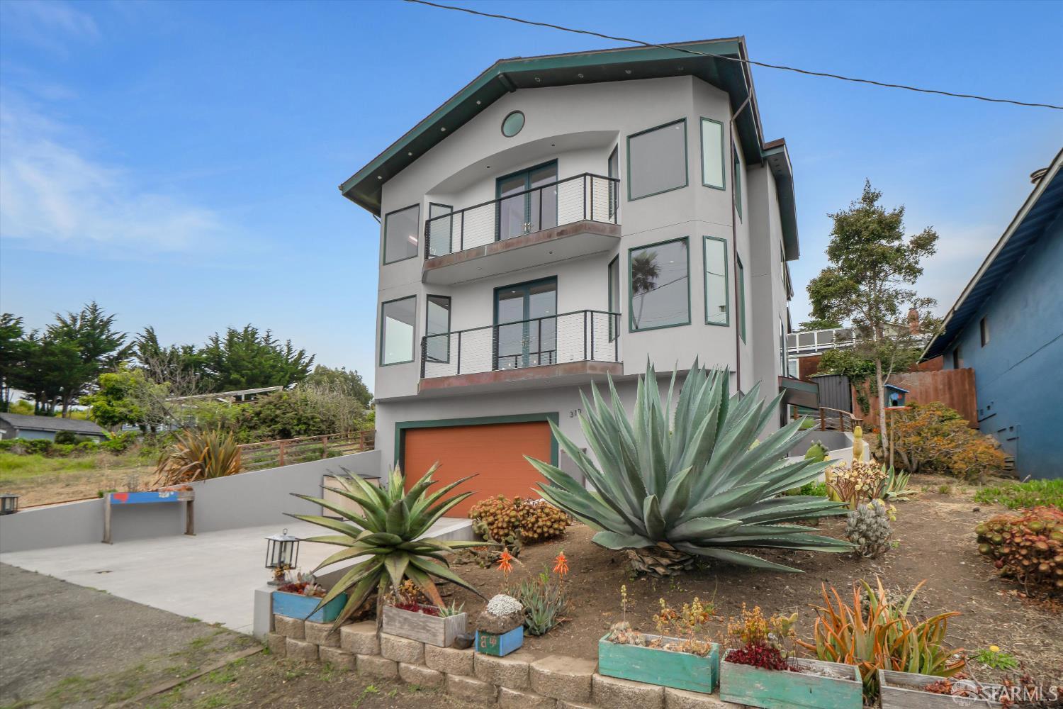 310 Valencia Avenue El Granada CA 94018