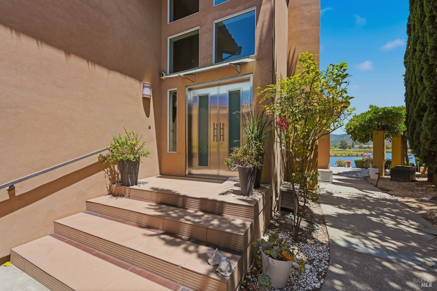 50 Lighthouse Court Napa CA 94559