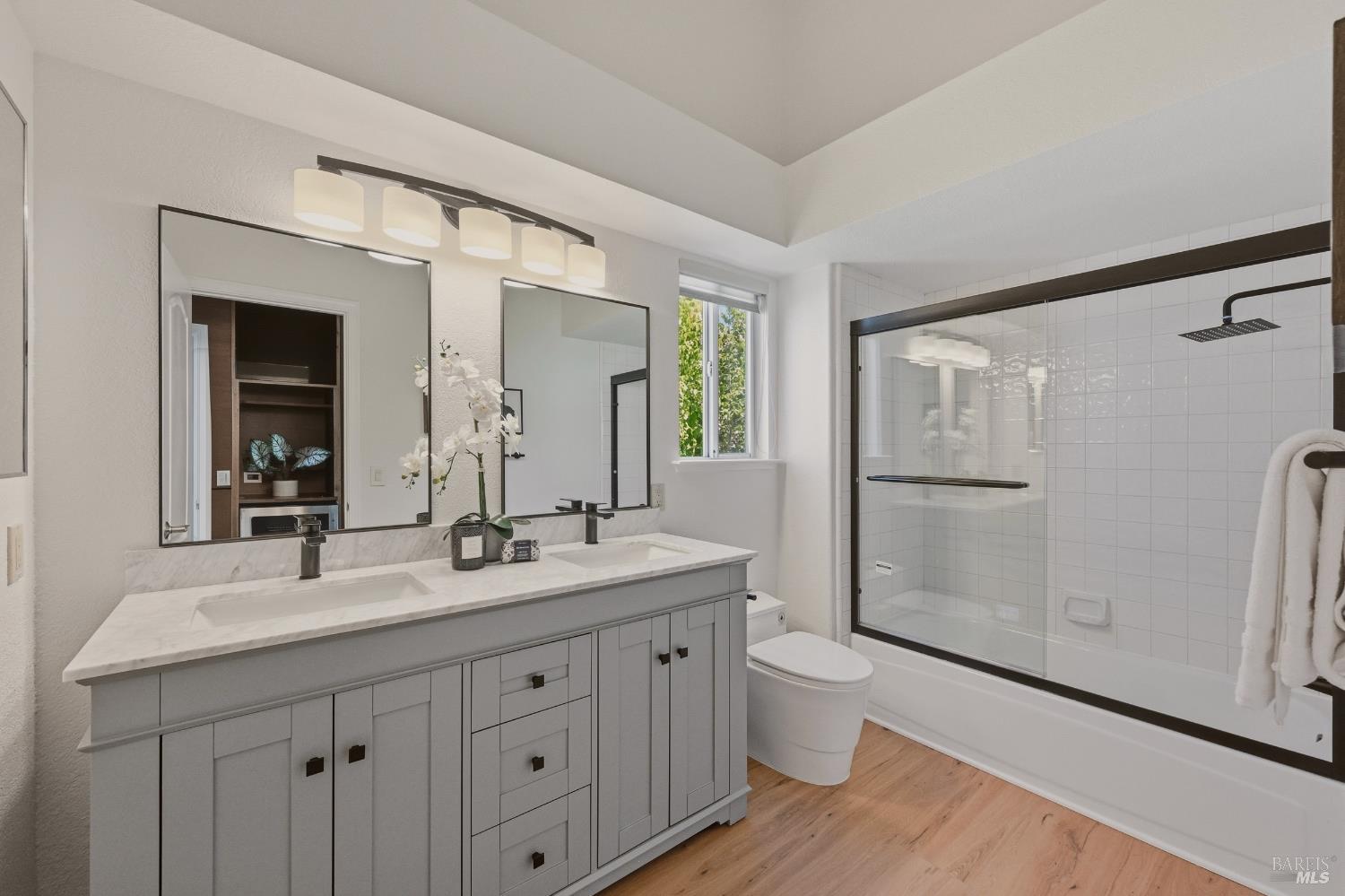 50 Lighthouse Court Napa CA 94559