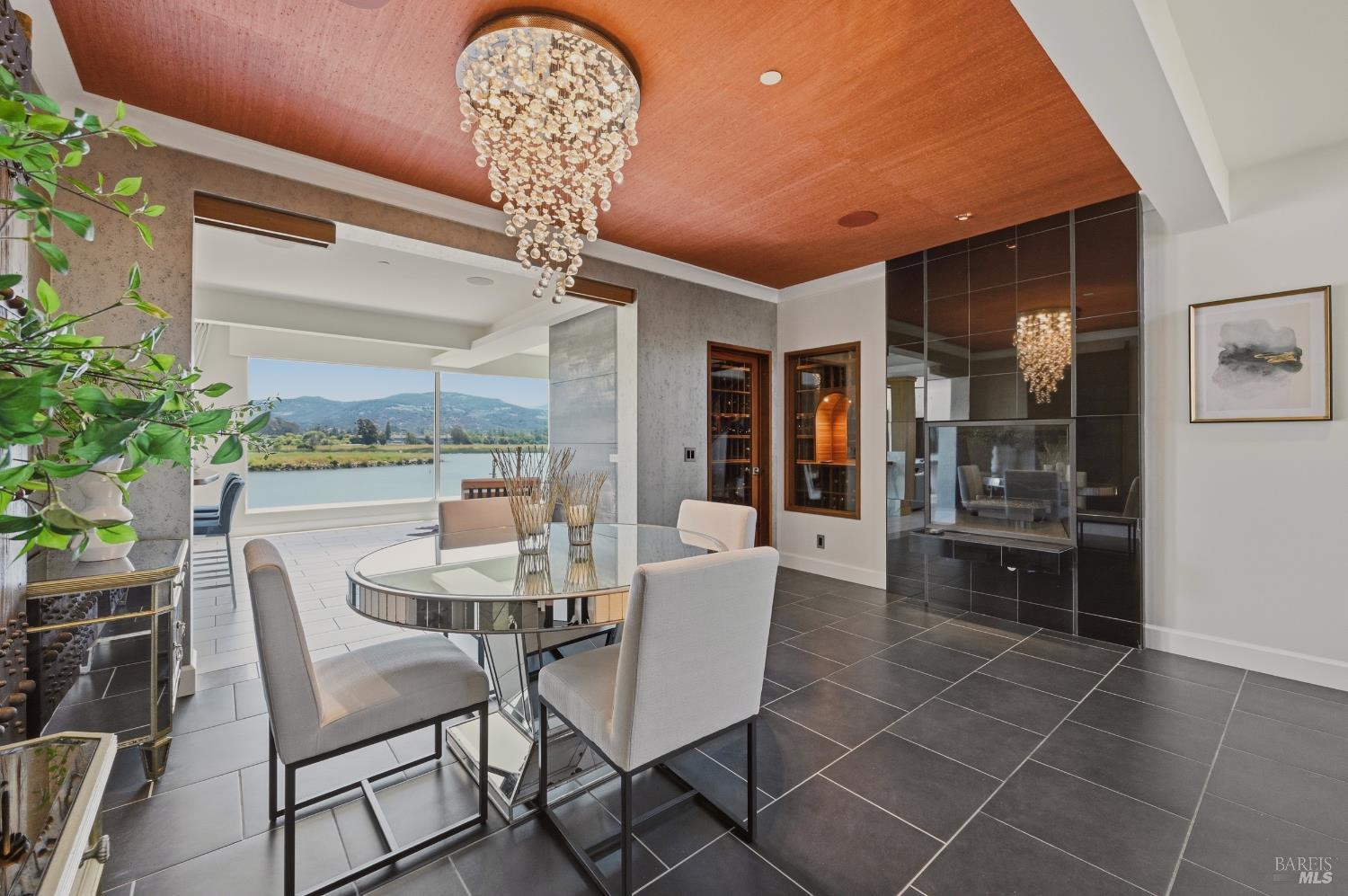 50 Lighthouse Court Napa CA 94559