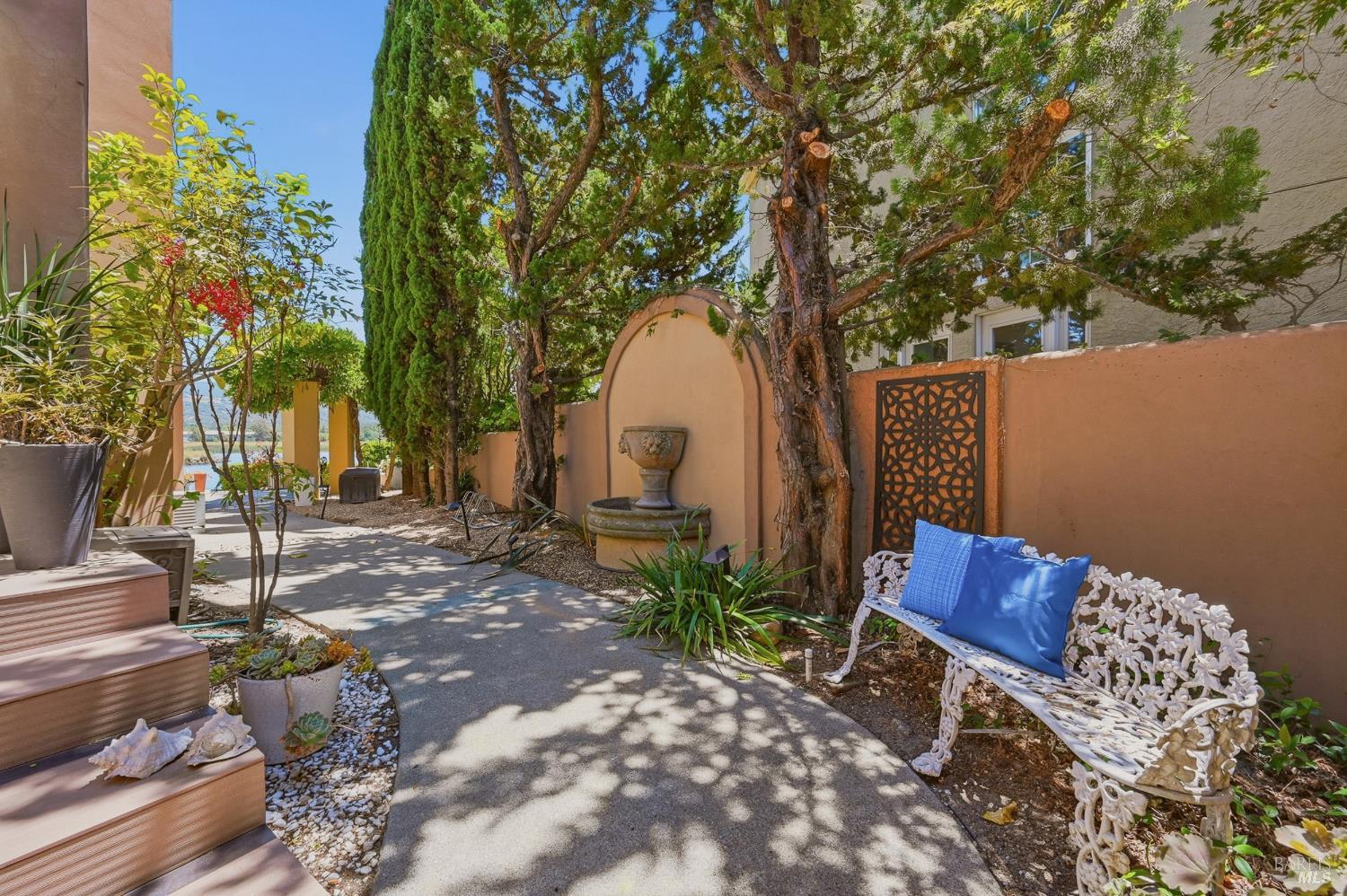 50 Lighthouse Court Napa CA 94559
