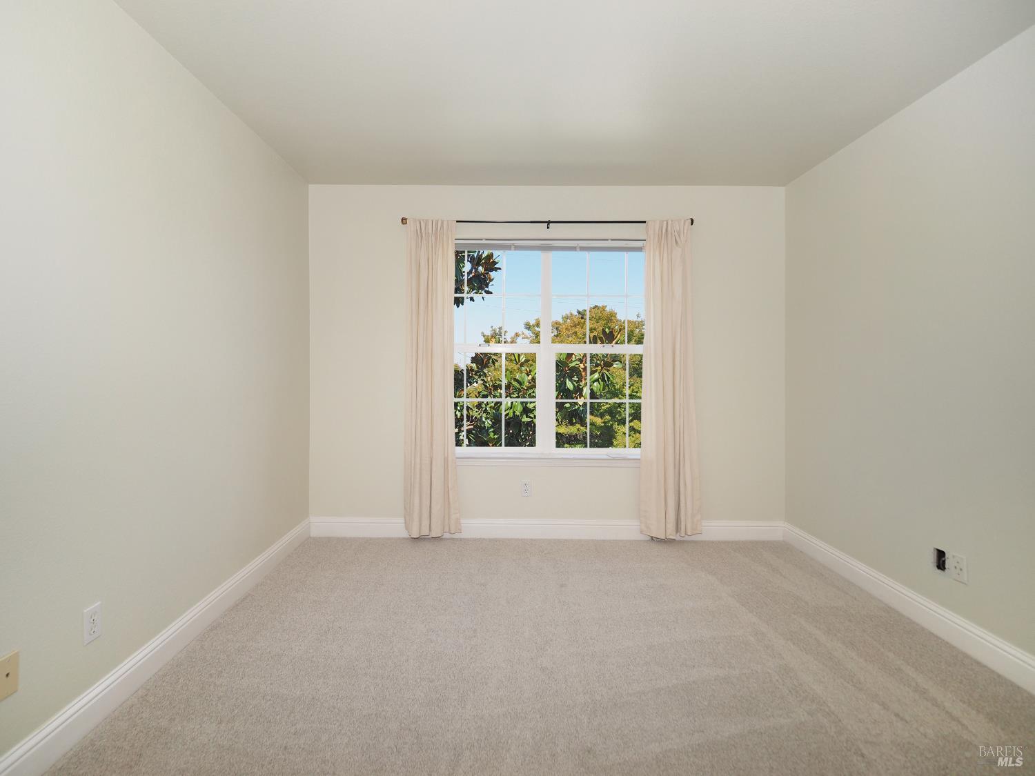 79 Bosch Street Geyserville CA 95441