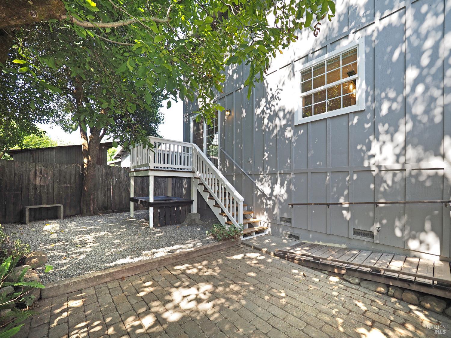 79 Bosch Street Geyserville CA 95441