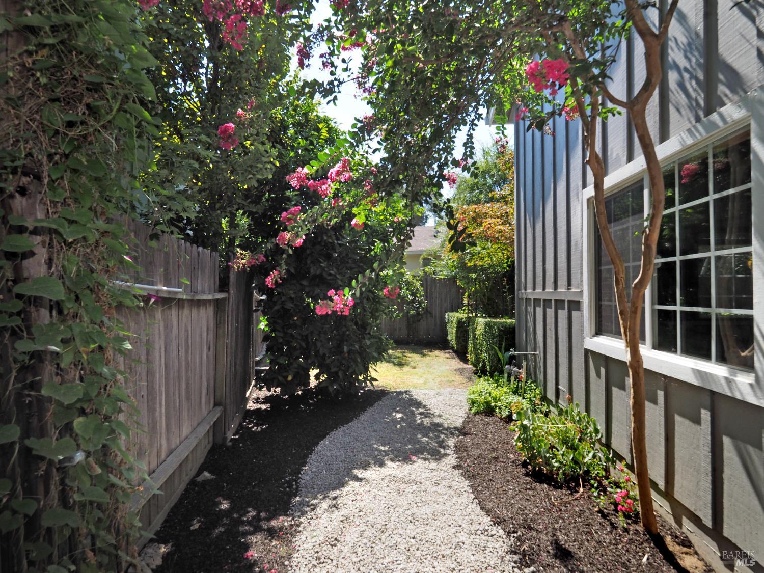 79 Bosch Street Geyserville CA 95441