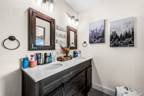 8571 Brand Lane Penngrove CA 94951