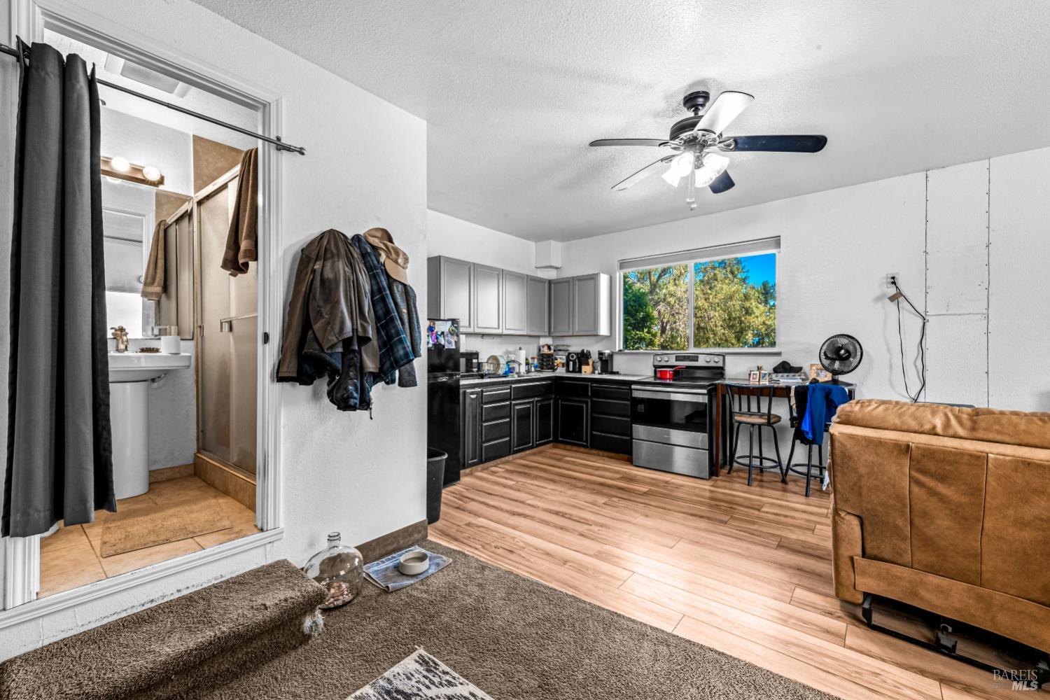 8571 Brand Lane Penngrove CA 94951