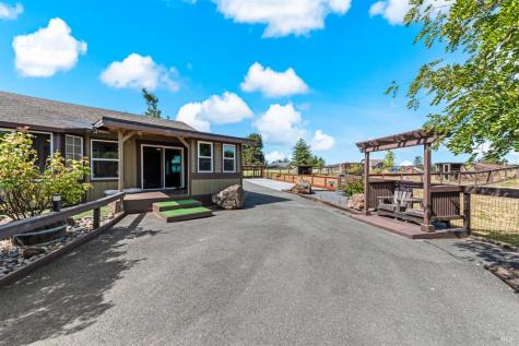 8571 Brand Lane Penngrove CA 94951