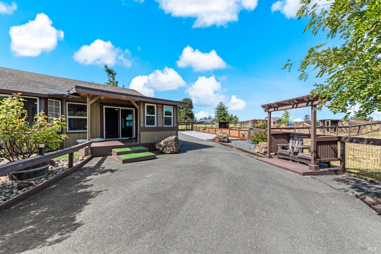 8571 Brand Lane Penngrove CA 94951