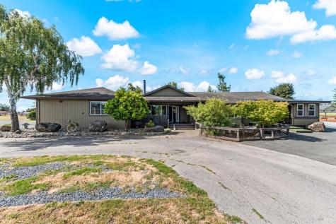 8571 Brand Lane Penngrove CA 94951