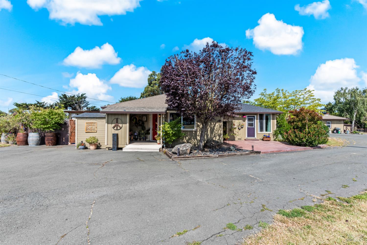 8571 Brand Lane Penngrove CA 94951