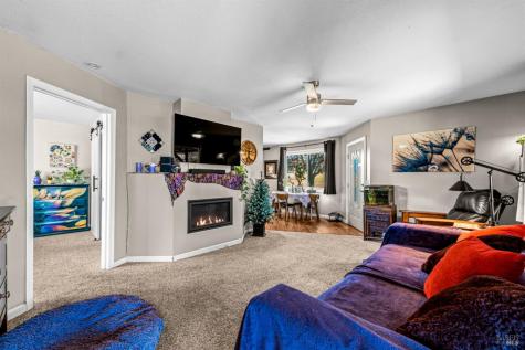 8571 Brand Lane Penngrove CA 94951