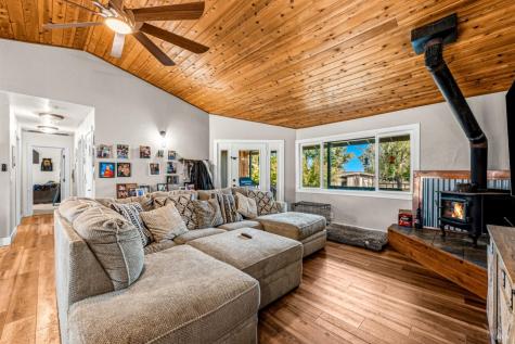 8571 Brand Lane Penngrove CA 94951