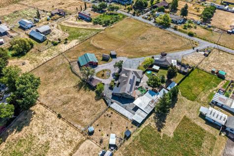 8571 Brand Lane Penngrove CA 94951