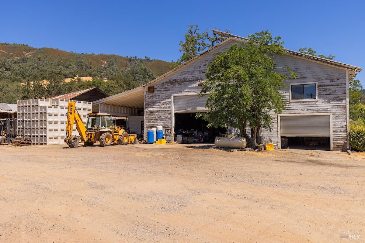 16000 Powerhouse Road Potter Valley CA 95469