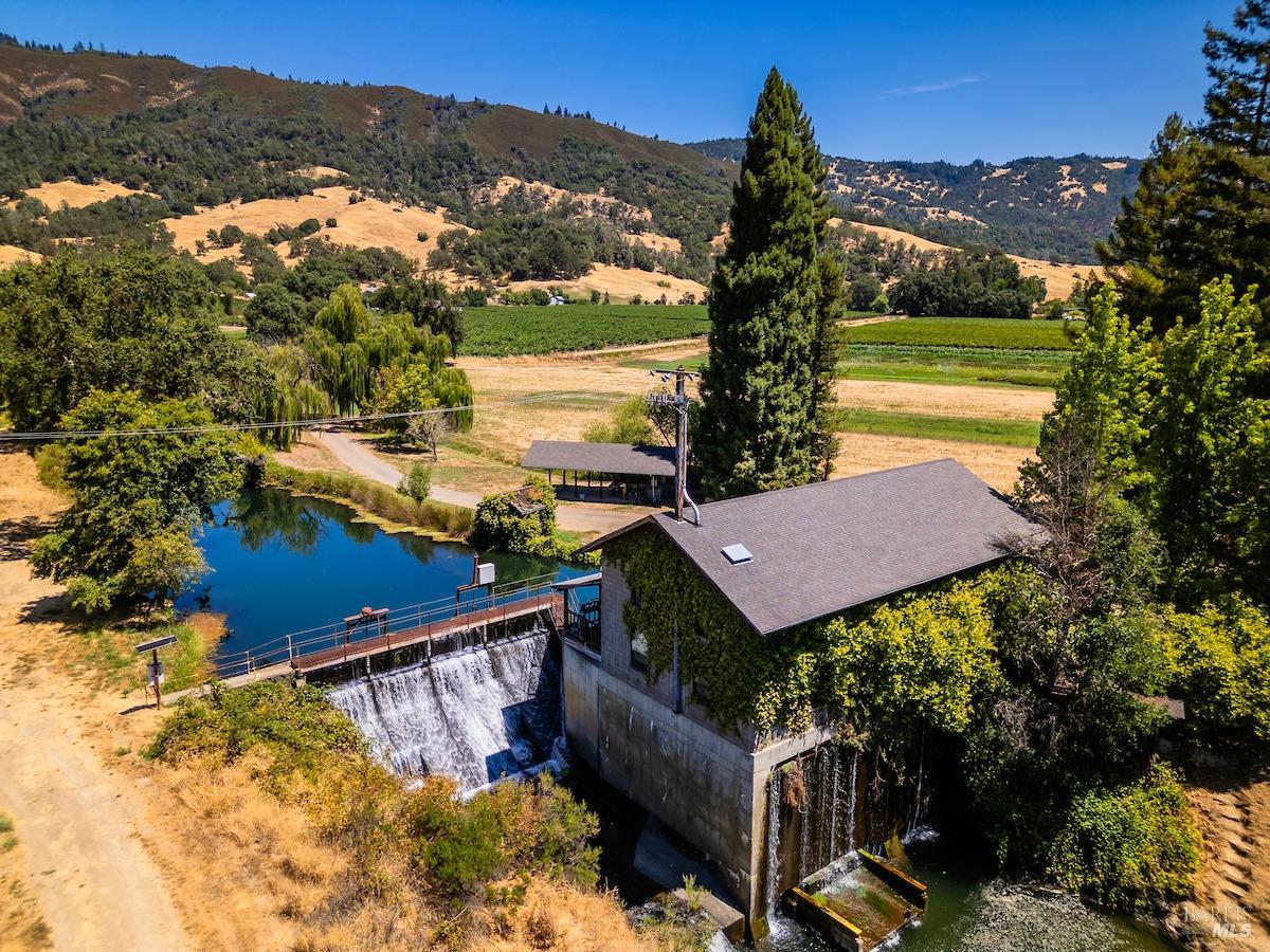 16000 Powerhouse Road Potter Valley CA 95469