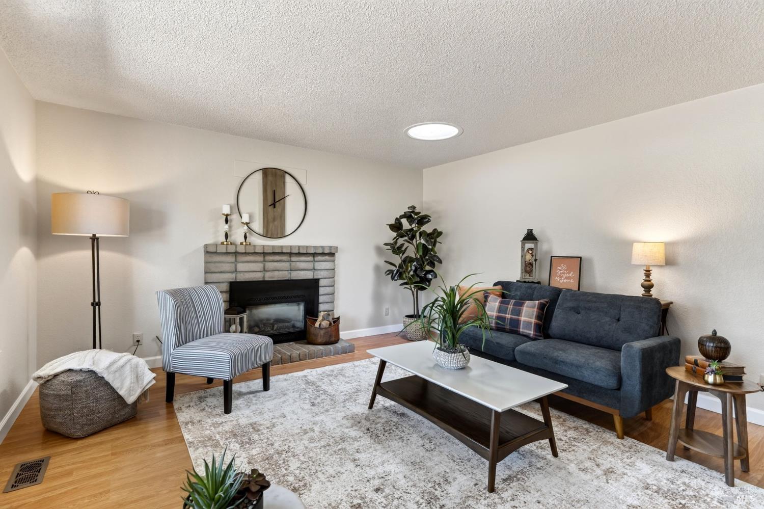 767 Joni Court Windsor CA 95492