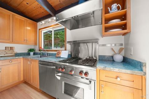 20 Drakes View Drive Inverness CA 94937