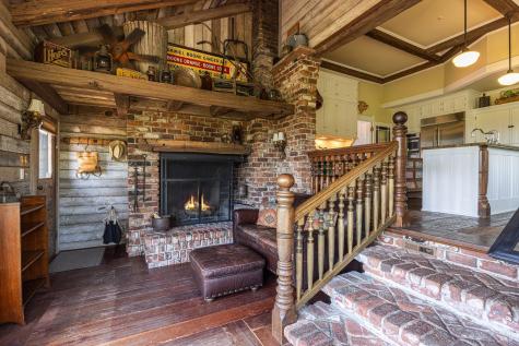 2875 Woolsey Road Windsor CA 95492