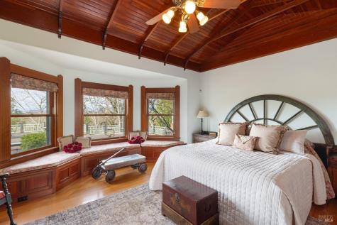 2875 Woolsey Road Windsor CA 95492