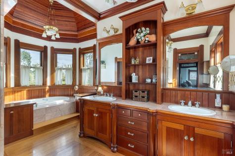 2875 Woolsey Road Windsor CA 95492