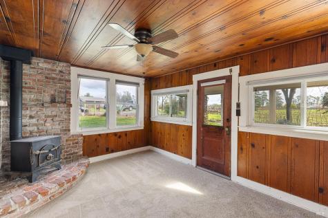 2875 Woolsey Road Windsor CA 95492