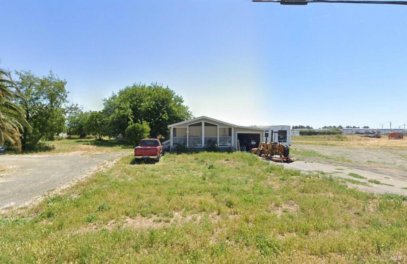 8748 Robben Road Dixon CA 95620