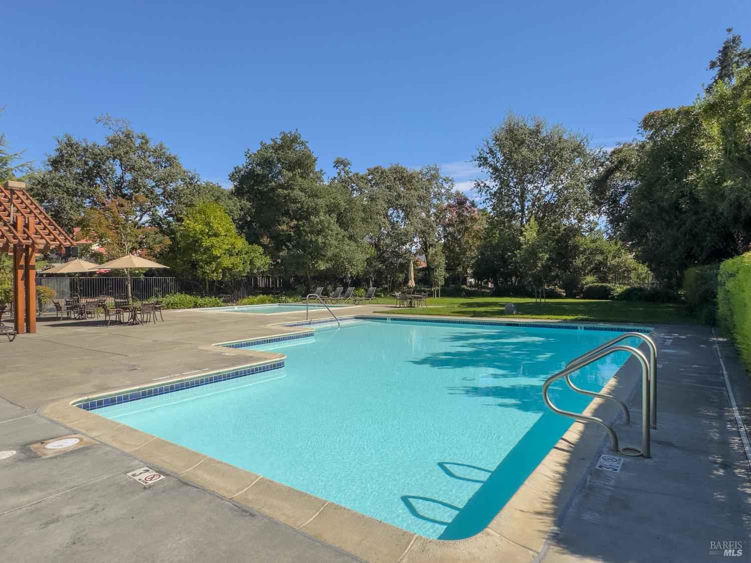 413 Buena Tierra Court Windsor CA 95492