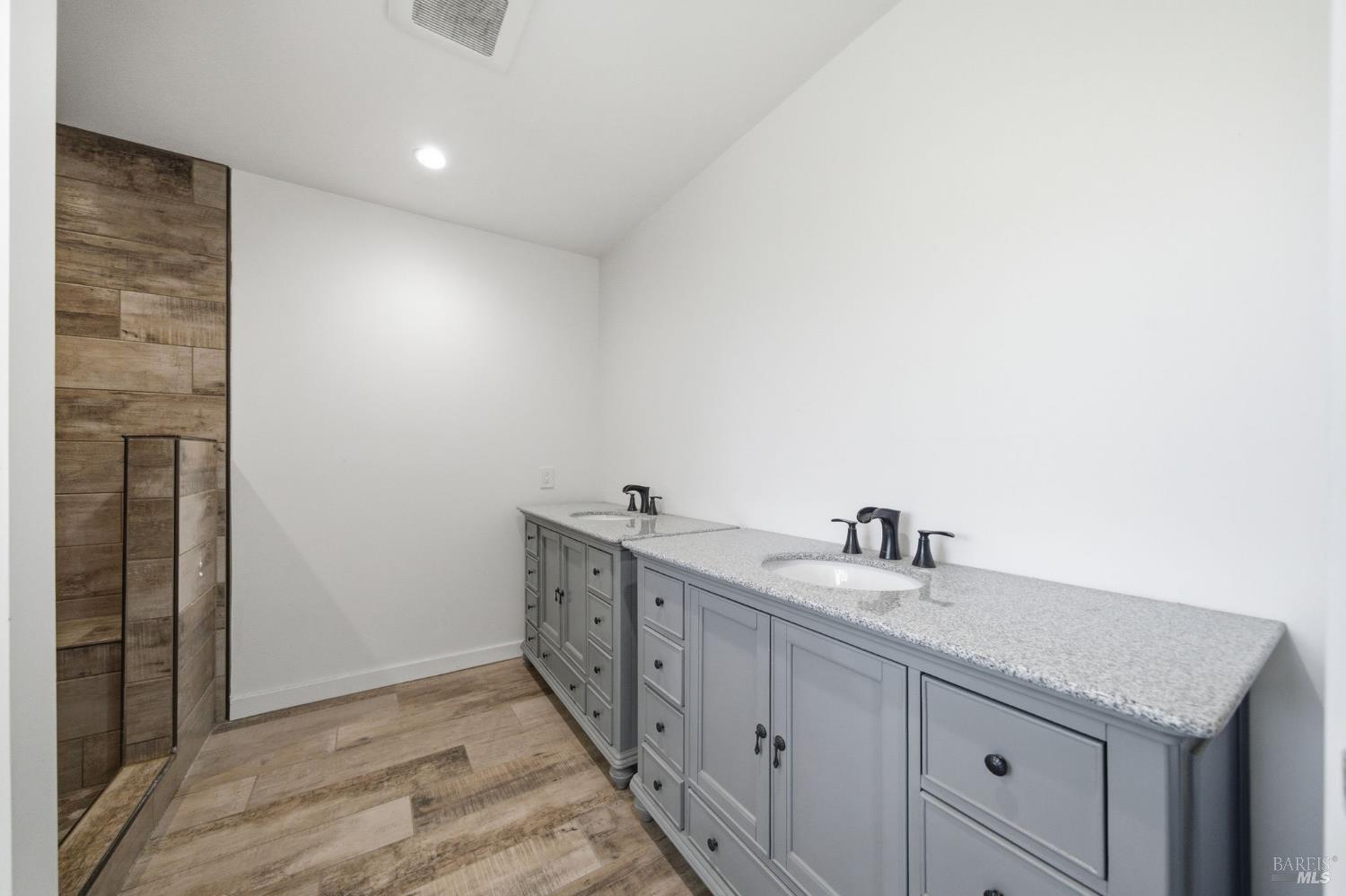 20511 Santa Barbara Avenue Middletown CA 95461