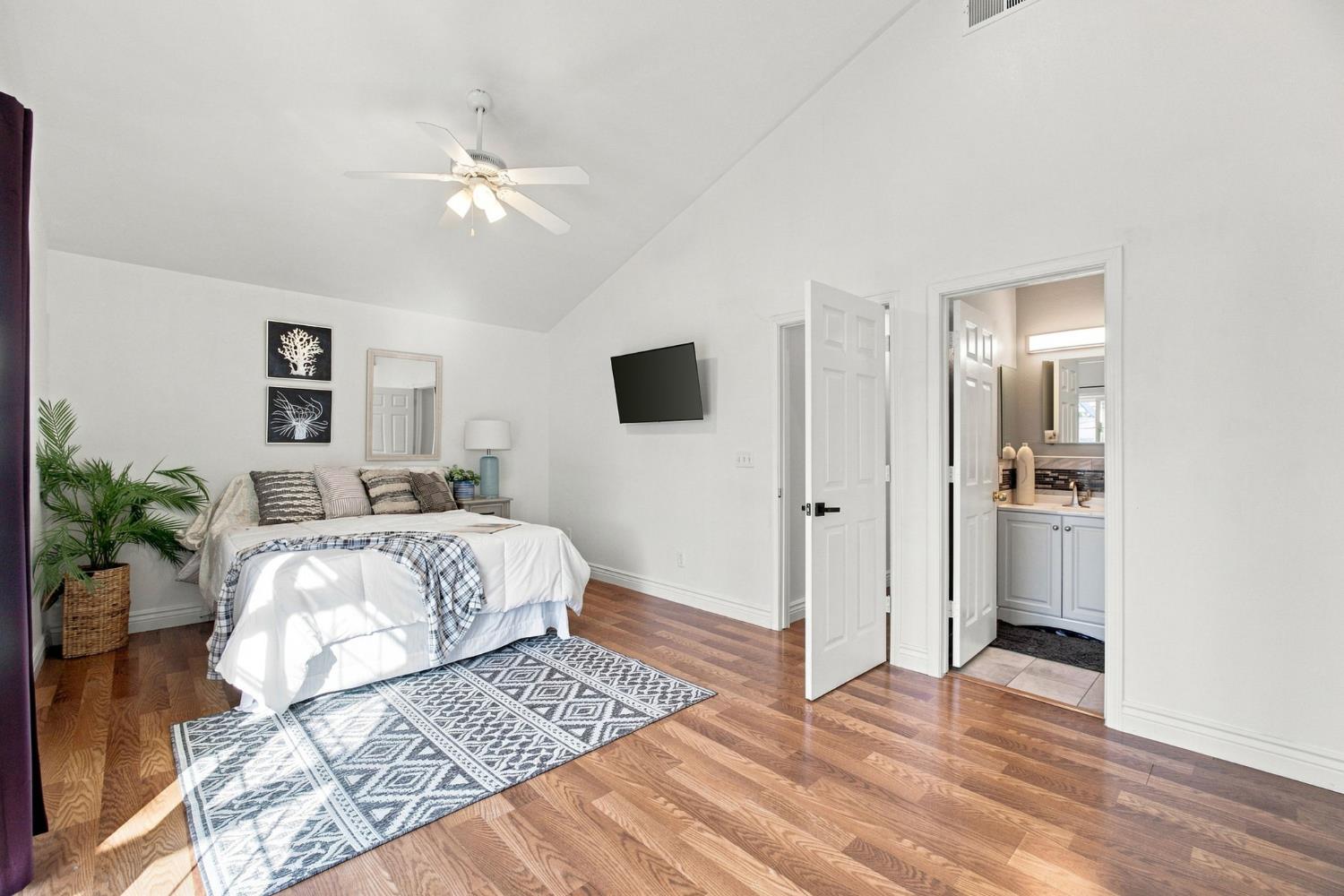 3972 Deer Cross Way Sacramento CA 95823