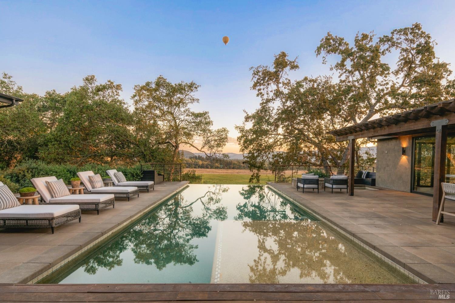 45 Vineyard View Drive Napa CA 94558