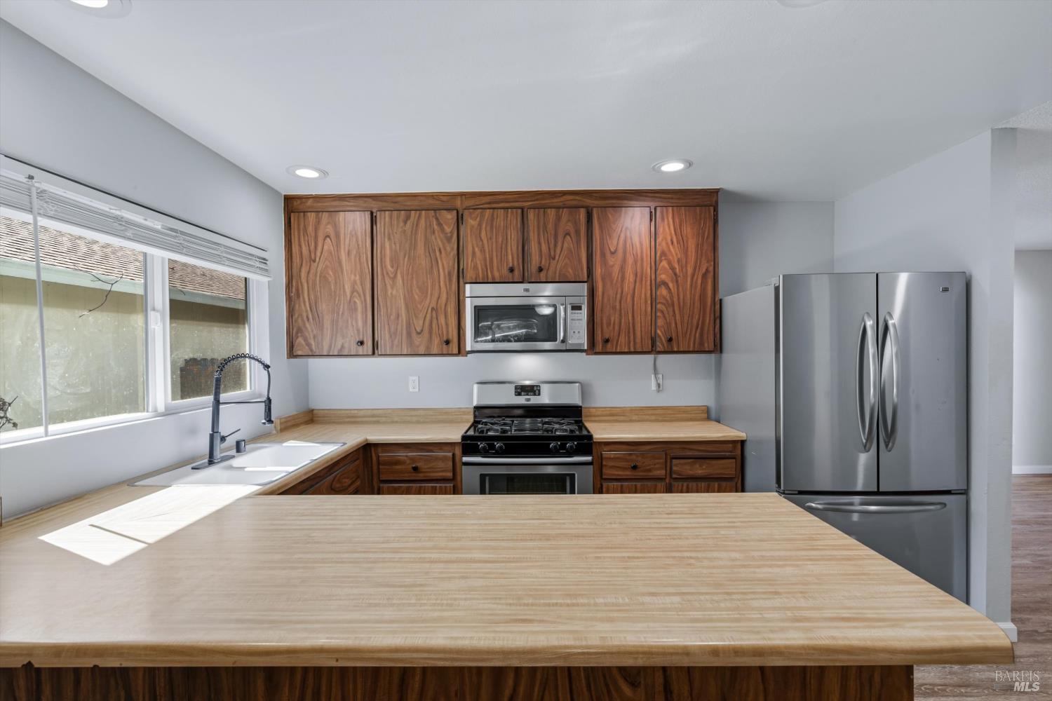 1010 Waterbrook Court Santa Rosa CA 95401