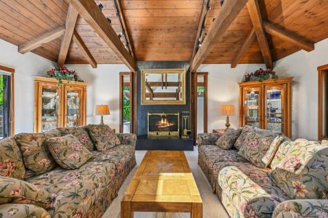 9 Buckeye Court Novato CA 94949