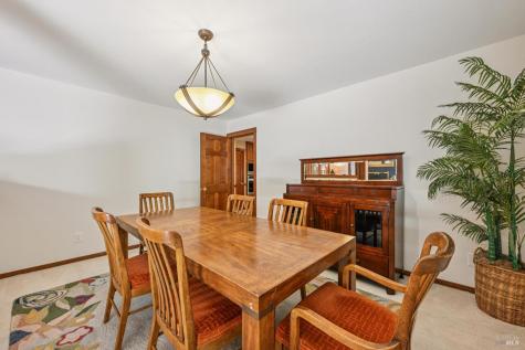 9 Buckeye Court Novato CA 94949