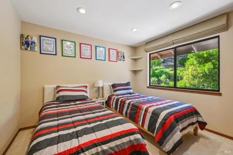 9 Buckeye Court Novato CA 94949