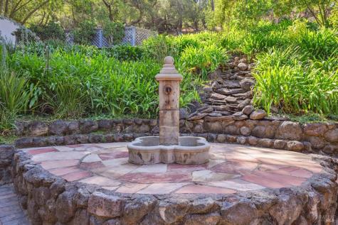 9 Buckeye Court Novato CA 94949