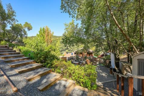 9 Buckeye Court Novato CA 94949