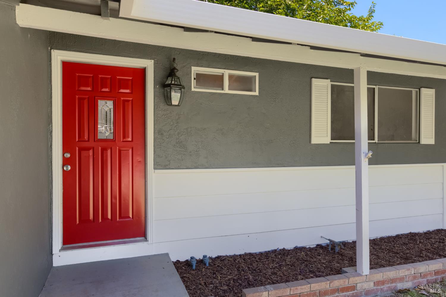 661 Mathews Court Vacaville CA 95687
