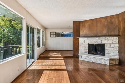 555 Las Colindas Road San Rafael CA 94903