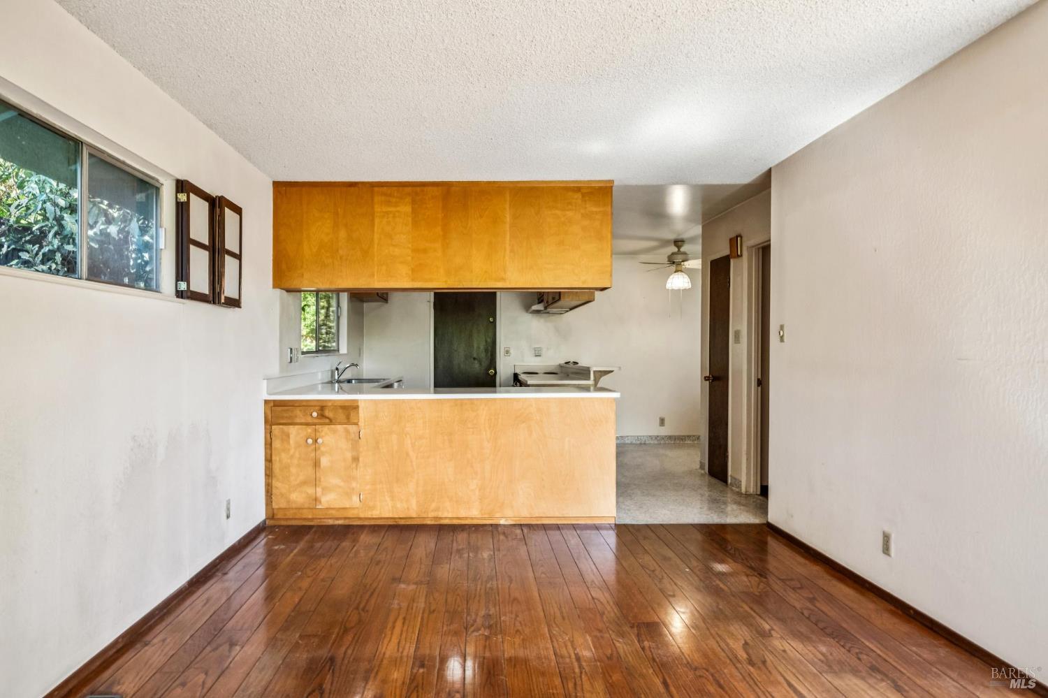 555 Las Colindas Road San Rafael CA 94903