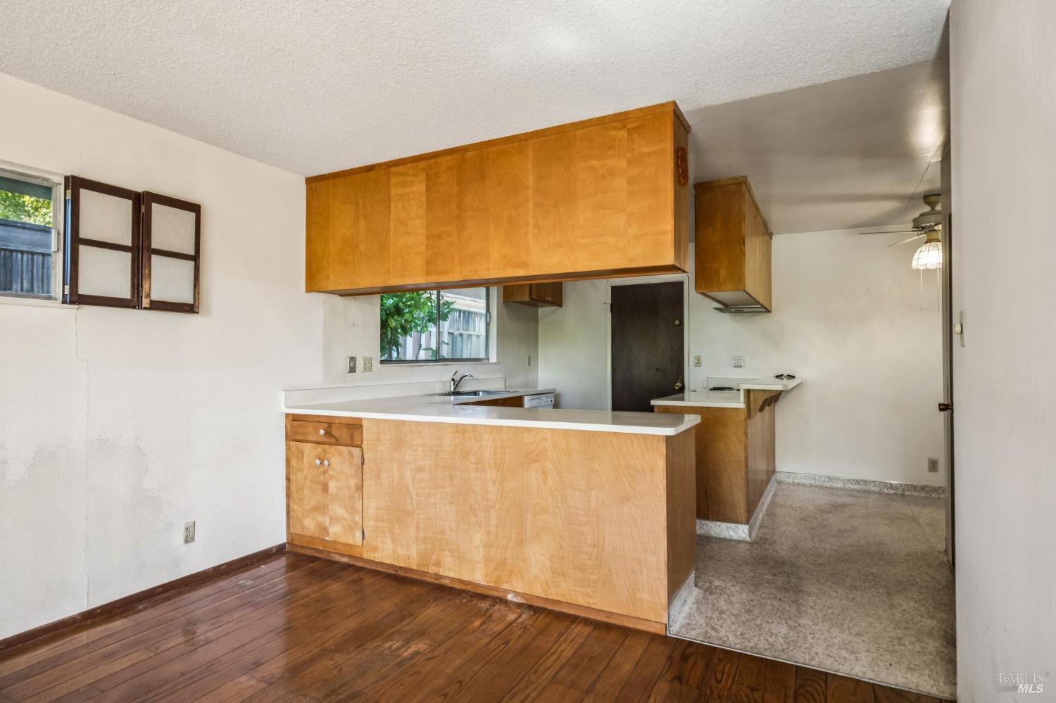 555 Las Colindas Road San Rafael CA 94903