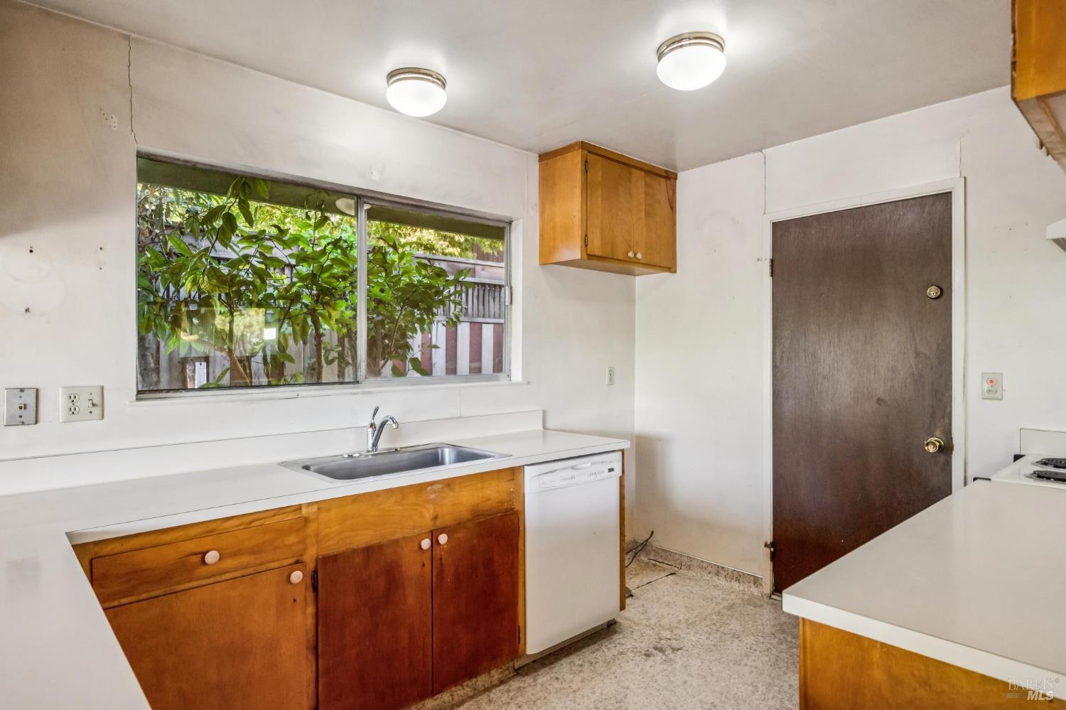 555 Las Colindas Road San Rafael CA 94903
