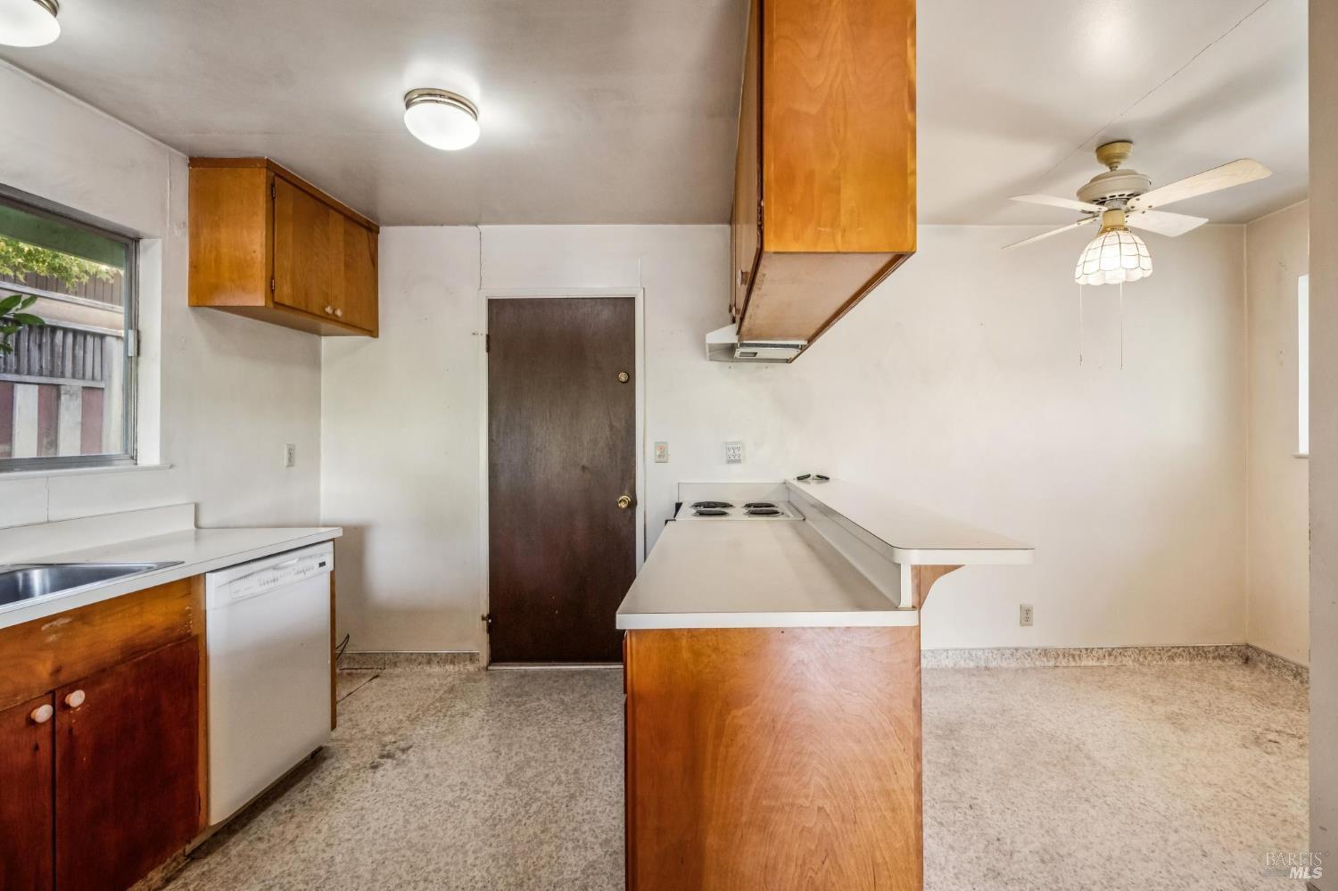 555 Las Colindas Road San Rafael CA 94903