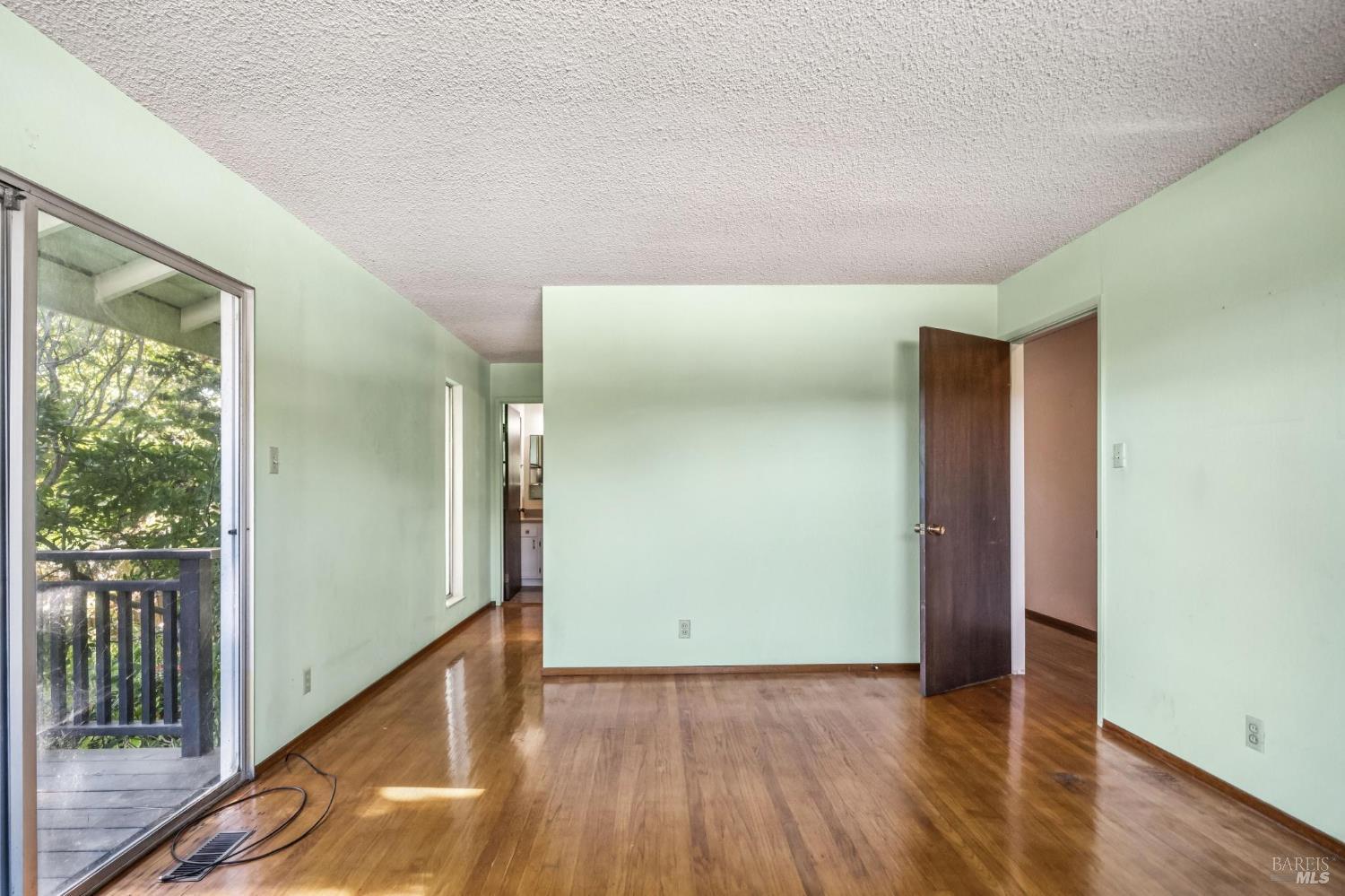 555 Las Colindas Road San Rafael CA 94903