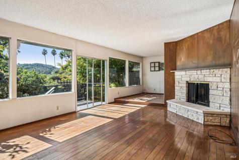 555 Las Colindas Road San Rafael CA 94903