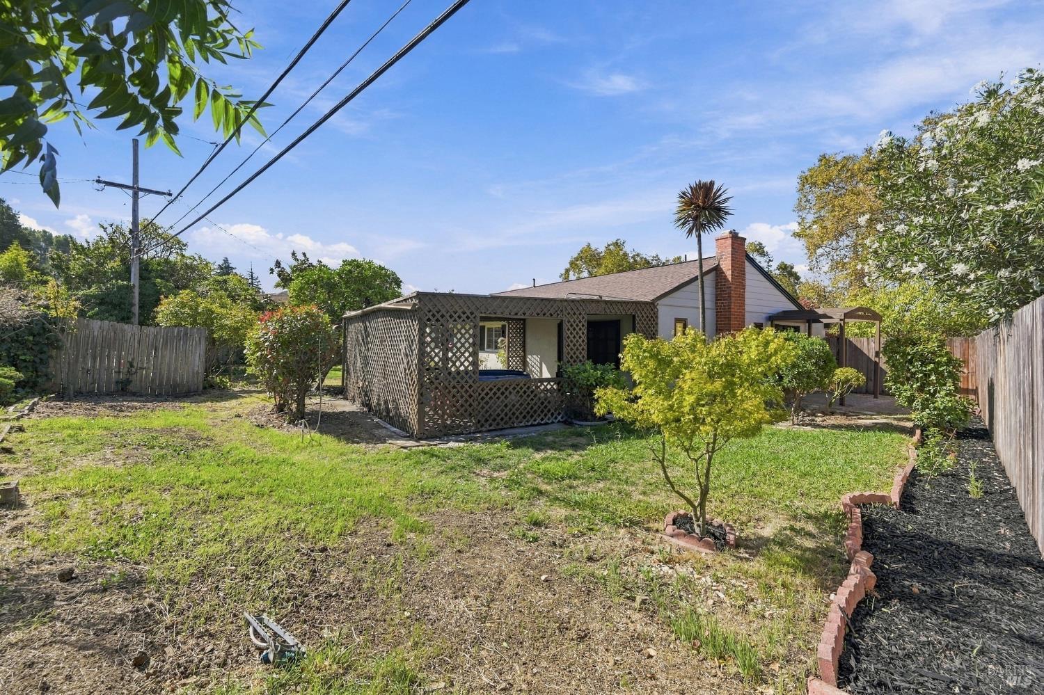 858 Brentwood Avenue Vallejo CA 94591