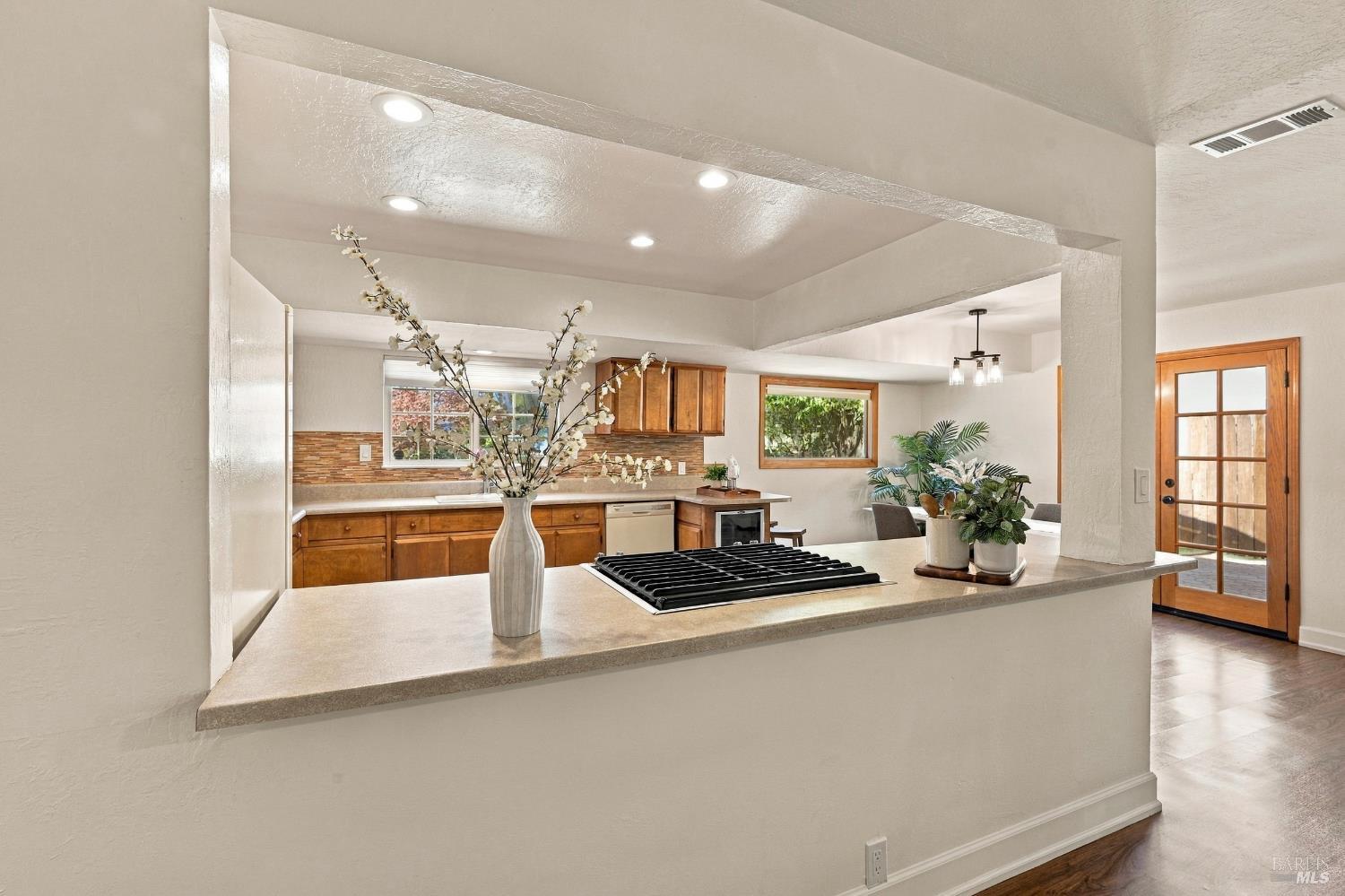 858 Brentwood Avenue Vallejo CA 94591