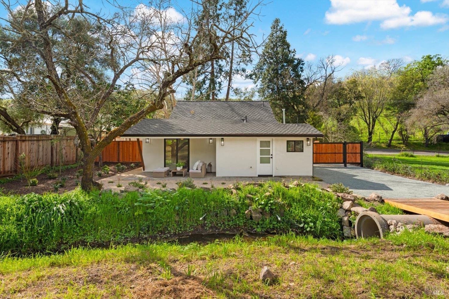 2192 1st Avenue Napa CA 94558