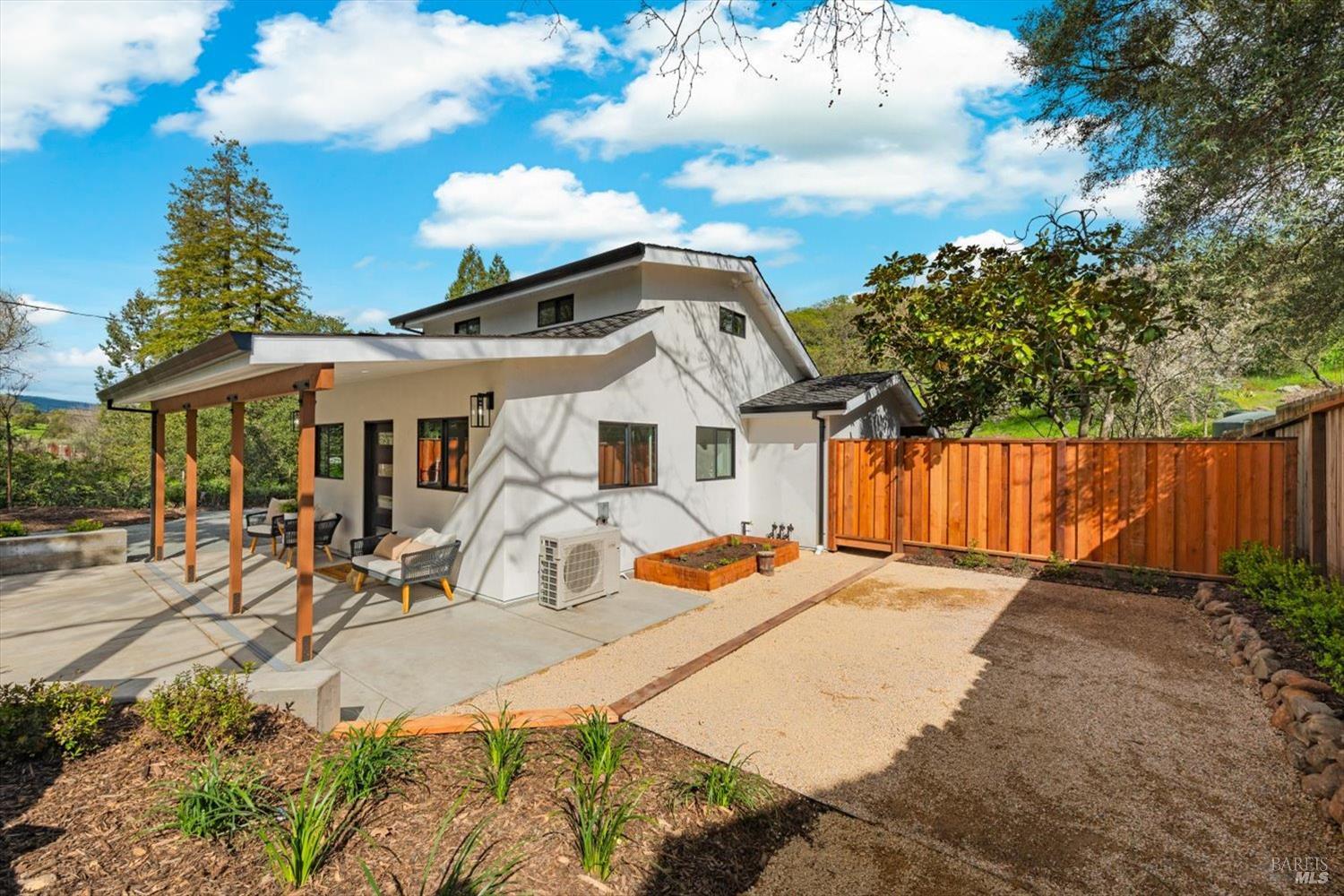 2192 1st Avenue Napa CA 94558