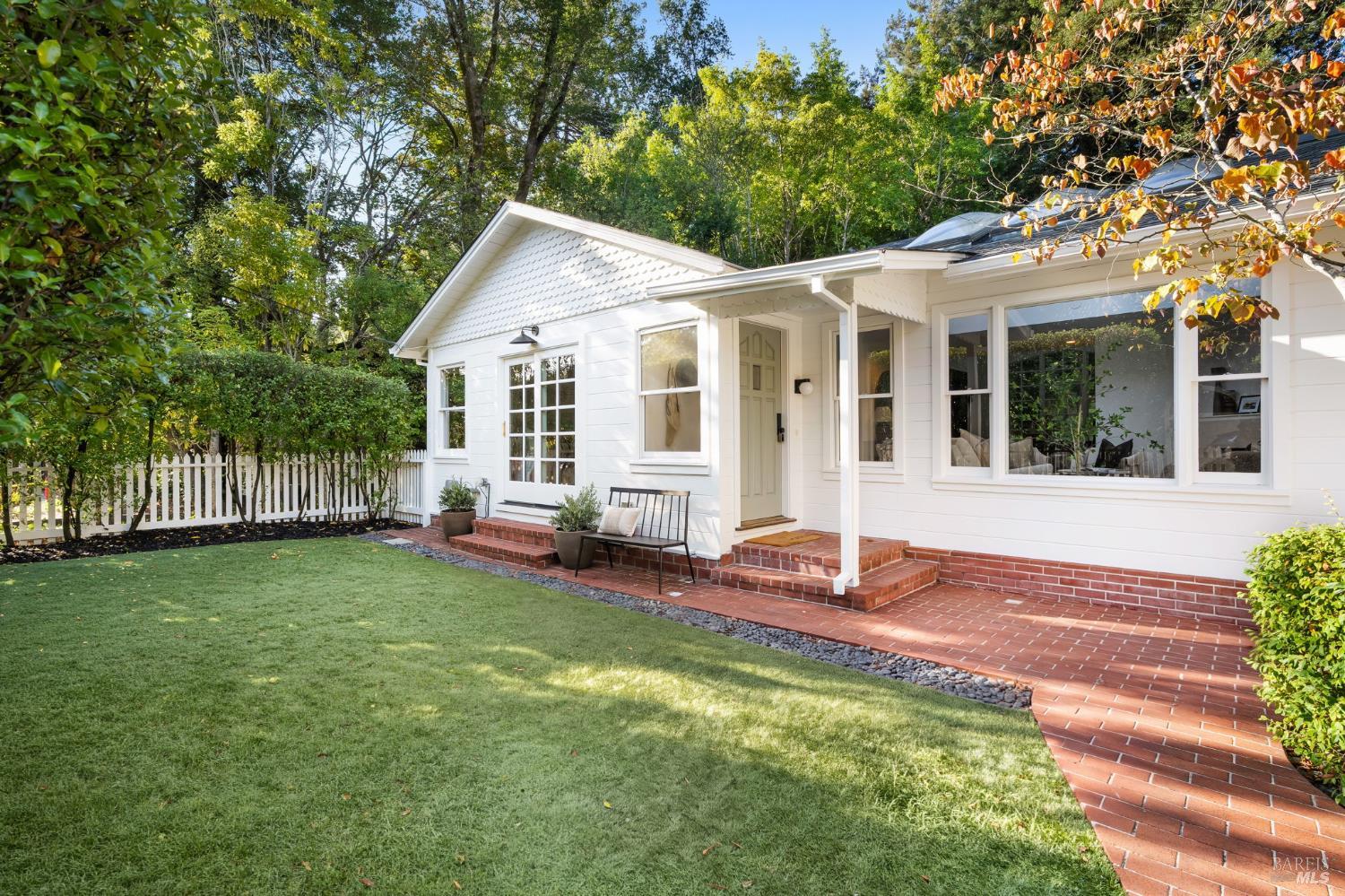 385 Throckmorton Avenue Mill Valley CA 94941