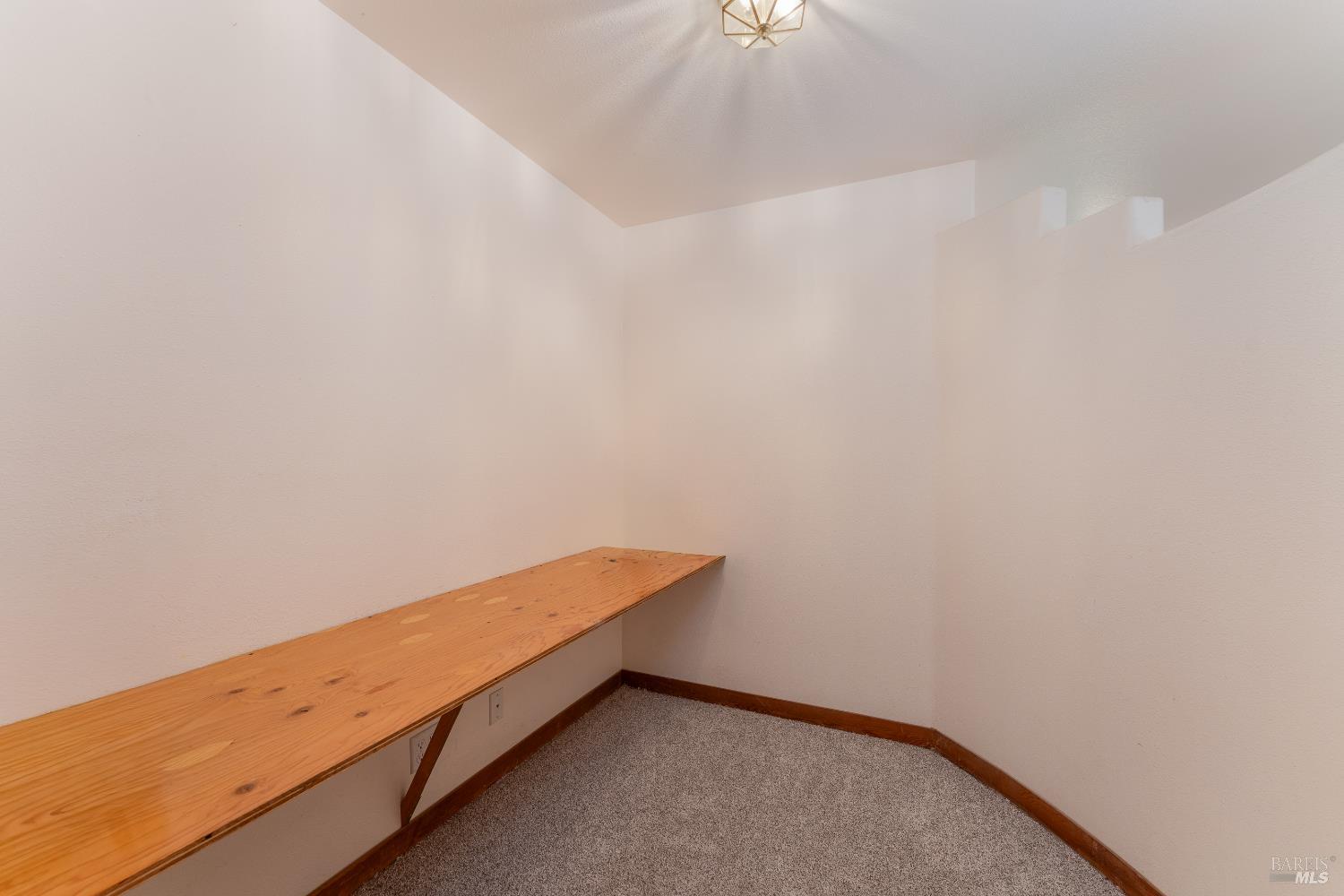 28801 Pinecrest Road Willits CA 95490